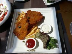 -LENBACH兰巴赫西餐啤酒坊(大连星海广场店)