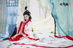 -九月鹰飞汉服摄影工作室