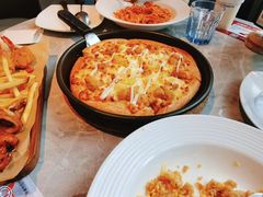 -必胜客(WOW中心城店)