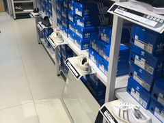 -阿迪达斯(八方汇精品优惠店)