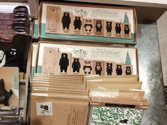 -诚品(信义店)