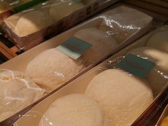 -IS YOU BAKERY 伊之友烘焙(飞鹤路店)