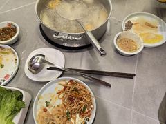 -宴全牛粤来越牛潮汕鲜牛肉火锅(海州万达广场店)