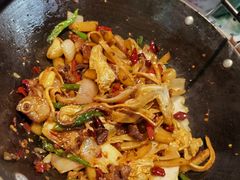 -富正毅三下锅(体育馆店)