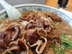 卤煮火烧-门框胡同百年卤煮(新街口店)