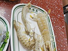-四囍码头海鲜烧烤自助火锅(外滩南京东路悦荟广场店)