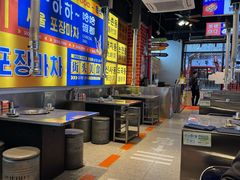 -哈哈碳都·牛肋条无限自助烤肉(台江万达店)