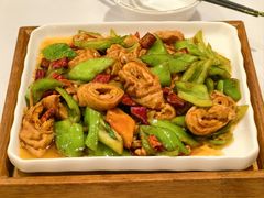 双椒爆肥肠-金三杯酒家(泉城路店)