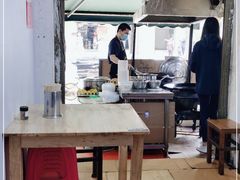 大堂-周记热干面豆皮大王(桃花东街店)