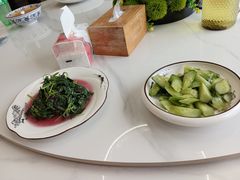 -七的湖·晚芳亭·阳澄湖农家菜·大闸蟹(莲花岛店)