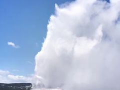-老忠实间歇泉