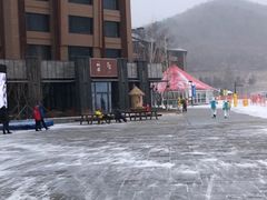 -中旅松花湖滑雪场