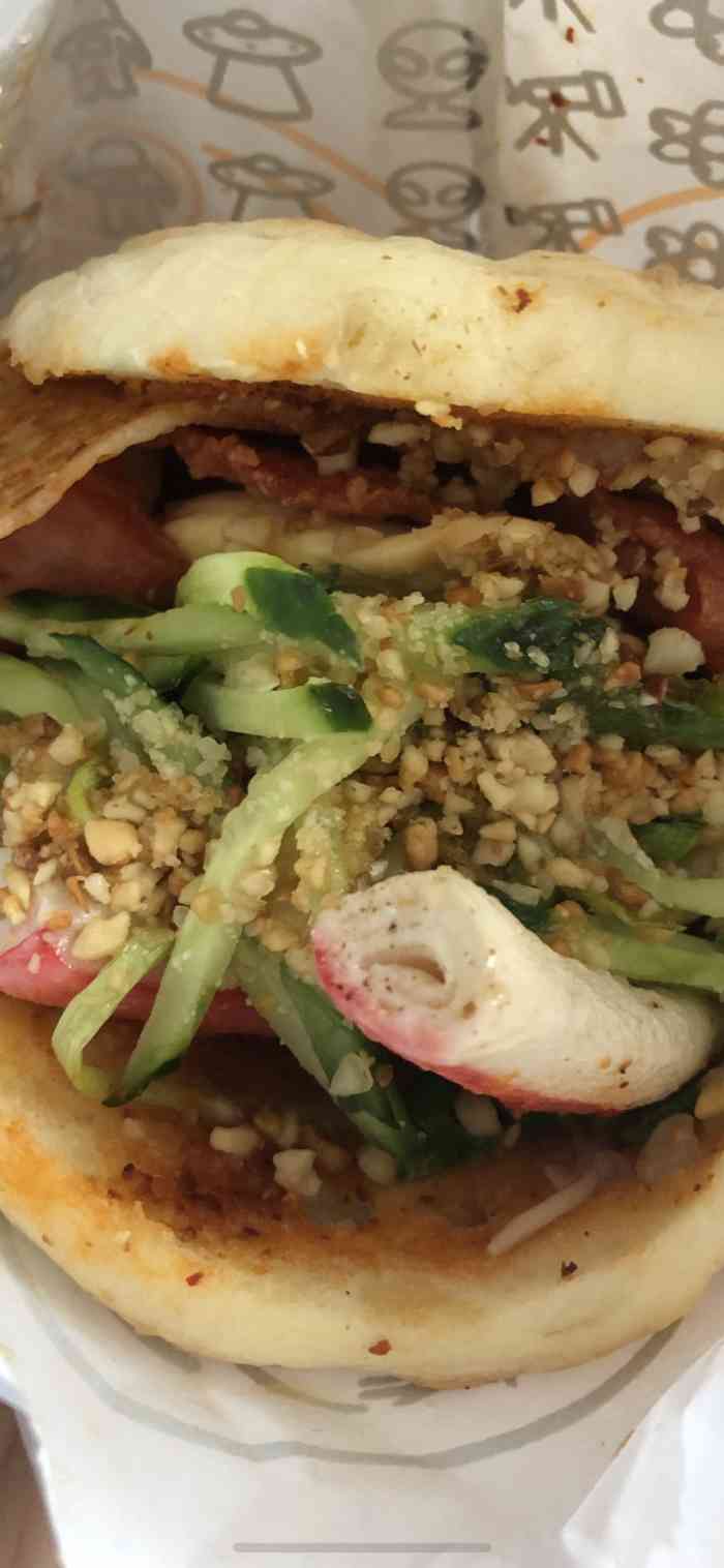 火星夹饼-"好久没来火星夹饼大饭店了,原因主要有二,.