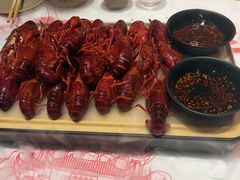 -肥肥虾庄·金牌油焖大虾(杨园滨江时代walk店)