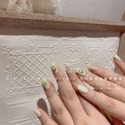 -米小兔美甲美睫