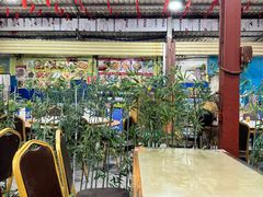 -潘先生平价海鲜城(神州半岛店)