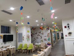 -i2青少儿英语(爱加星悦荟店)