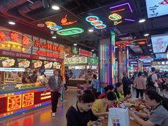 -八一路好吃街(雨田商务大厦店)