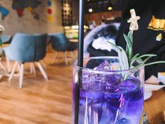 气泡水-ZING COFFEE 镜咖啡