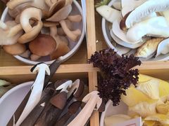 -阿婆情腊排骨火锅(金虹路店)