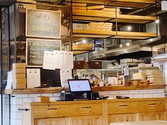 -Common Table · Brunch & Coffee