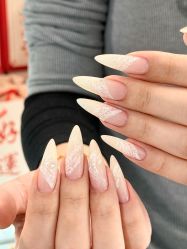 -HUII NAIL绘京美甲美睫会馆