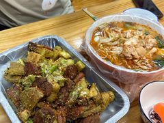 -二钢串叔麻辣烫(华龙大厦店)
