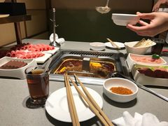 鸳鸯锅-海底捞火锅(奥山世纪城店)