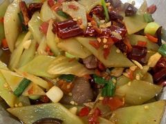 烟笋腊肉钵-新新湘菜馆(新中街二条店)