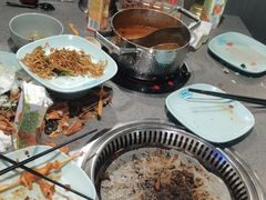 -金滏山烤肉·海鲜·火锅自助餐厅(襄阳万达店)