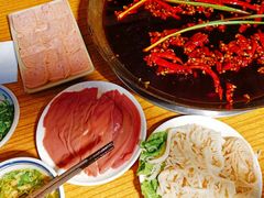 -六公里老火锅(总店)