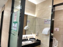 -深圳正夫口腔医疗管理连锁有限公司温莎口腔门诊部(东门店)