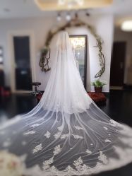 -雪莉美妆婚纱馆