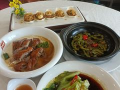 -天鲜阁·海鲜粤菜·33年老字号(石槎白云站店)