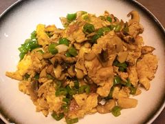 青椒口蘑炒土鸡蛋-凤凰湘语·湘粤鲜融(浦东旗舰店)