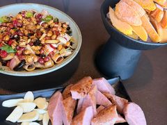 -曼听小寨海鲜烧烤·大连辣炒大王(盖州街店)