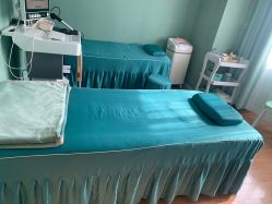 -萱草产后康复催乳中心(江宁万达店)