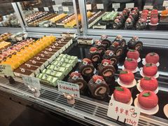 -YUMI芽米·法式烘焙·咖啡(骖鸾路店)