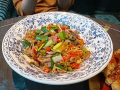 酸辣鸡杂拌面-阿大排档(长春这有山店)