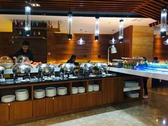 -优逸酒店(柳州窑埠古镇万象城店)