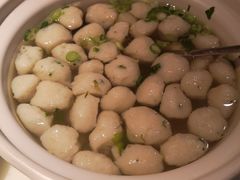 鱼丸汤-日丰园海肠水饺·老字号大连海鲜(和平广场店)