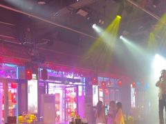 -喜鹊音乐酒馆(西街店)