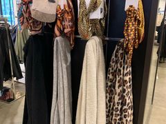-ZARA(恒隆广场店)