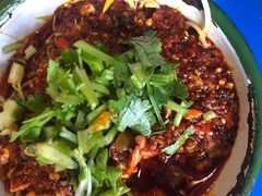 马路边嫩牛肉-马路边边麻辣烫(世纪金源店)