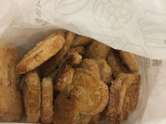 小蝴蝶酥-上海哈尔滨食品厂(淮海中路店)