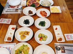 配烤肉小菜-紫霞门韩国料理烤肉(深南东路店)