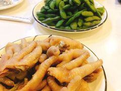 -虾弄弄海派小龙虾·牛羊蝎子火锅