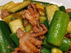 -麒麟华膳汇(飞泷商务大厦店)