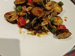 -乡村馕坑肉·烧烤·新疆菜·本地人更爱吃(阿勒泰首店)