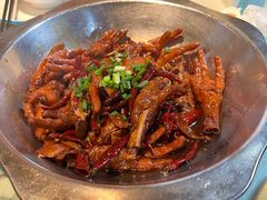 -昱龙大盆牛蛙馆(三兴街总店)